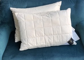 Импортная швейцарская подушка "Trois Couronnes Nature Wool"
