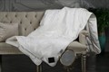 Импортное швейцарское одеяло "Trois Couronnes Meditation Night Wool & Cedar" - фото 113912